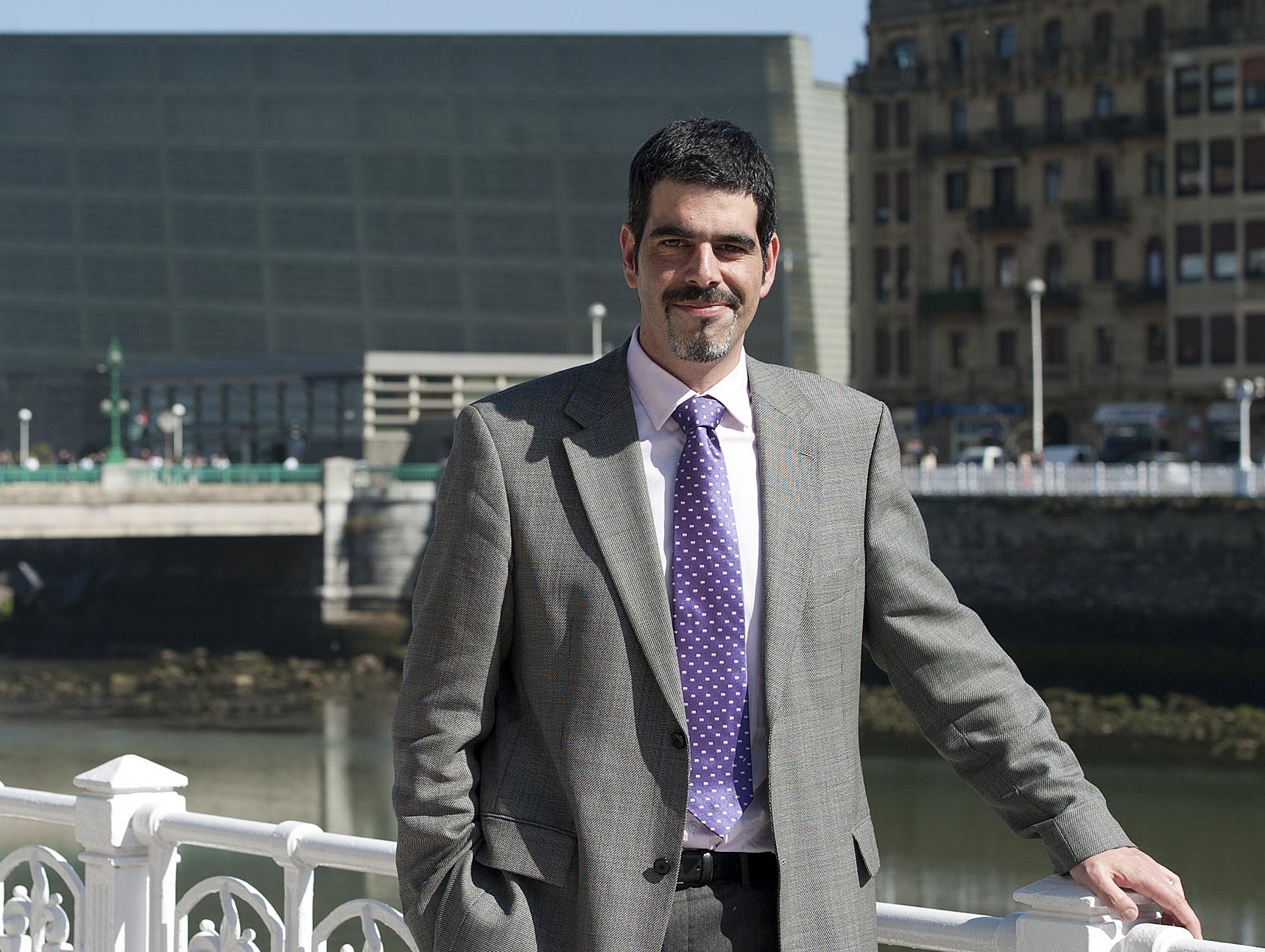EL METRO QUE DONOSTIALDEA NECESITA Eneko Goia Gipuzko Buru Batzarra