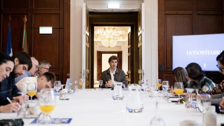 Jon Insausti: “En 2026 Donostia consolidará su liderazgo europeo, reforzando su economía, haciendo de la vivienda una prioridad y construyendo el futuro con confianza”