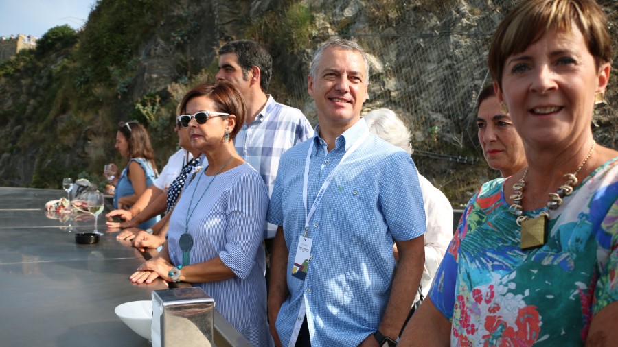 Iñigo Urkullu Donostiako estropadetan - 2016