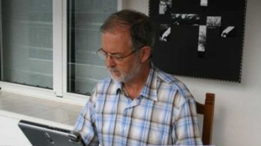 MADRILDIK DATORREN...JR Beloki<br>
Beren esku balego bezala