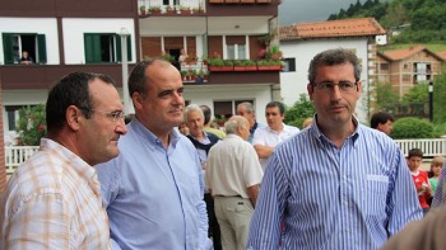 JOSEBA EGIBAR: “EL PSE Y EL PP NO QUIEREN ABORDAR UNA MESA DE DIÁLOGO POLÍTICO PORQUE SIGNIFICA ENCARAR EL CONFLICTO”