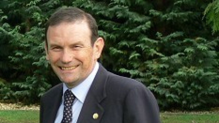 PREJUICIO, PERJUICIO Y JUICIO<br>
Juan Jose Ibarretxe Markuartu