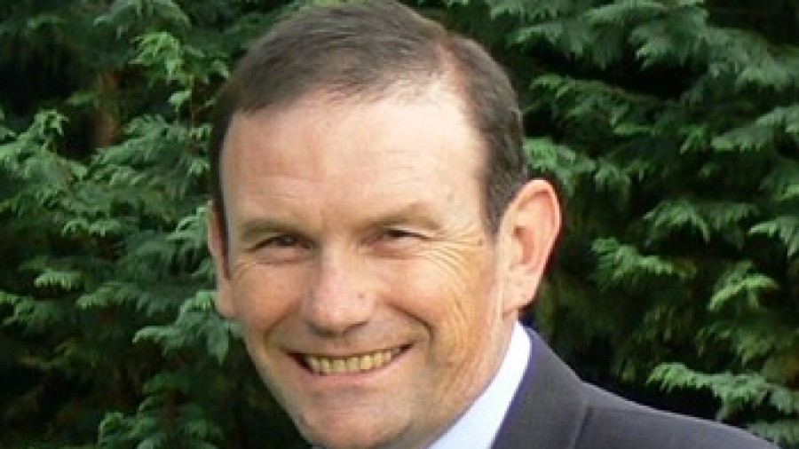 JUAN JOSE IBARRETXE<br>
Doktore Tesiaren laburpena