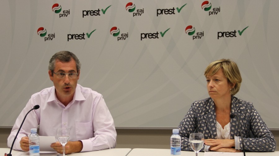 Bildu oculta deliberadamente el cambio de la gestión de las políticas sociales en Gipuzkoa