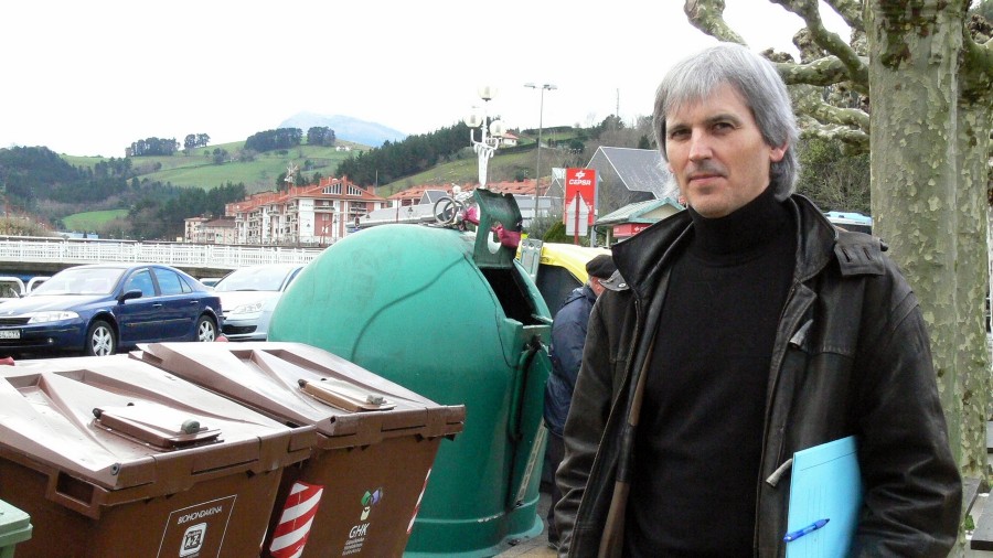 Oier Korta alkategaiak hondakinen mahaian adostu ez zen sistema, Bilduk korrika eta presaka inposatu nahi duela salatu du