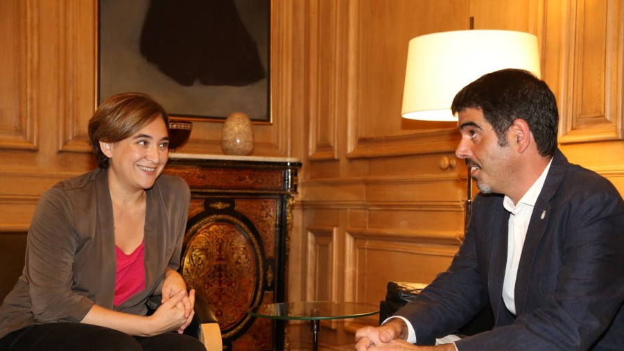 Eneko Goia invita a Ada Colau a que Barcelona participe en la Capitalidad Cultural Europea 2016