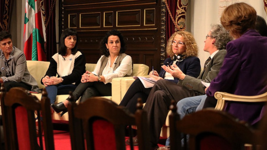 No podemos considerarnos una sociedad avanzada sin igualdad de mujeres y hombres