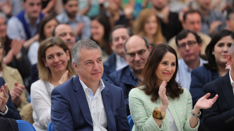 Aberri Batzarrak Iñigo Urkullu izendatu du aho batez Lehendakarigai