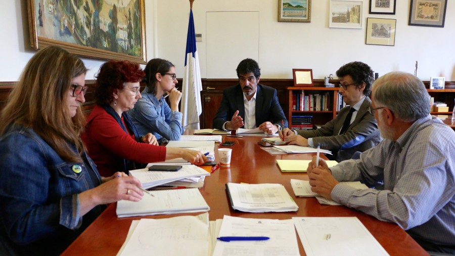 El Ayuntamiento agotará todas las vías legales para defender el reglamento y la celebración de la consulta