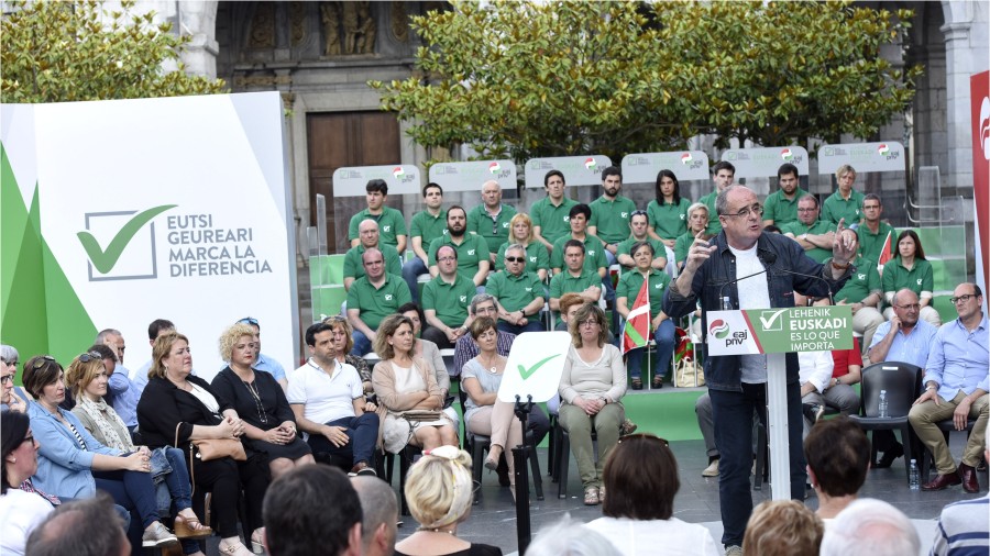 “Necesitamos un nuevo estatus, acordado por las instituciones vascas, con la participación de las sociedad vasca”, asegura Egibar