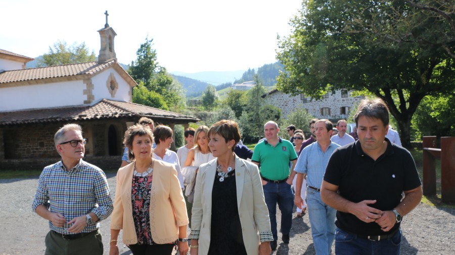 EAJ-PNV propone un nuevo Plan de Señalización Turística para favorecer el turismo interior