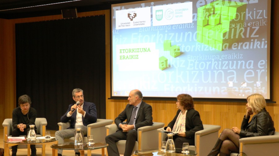 La Diputación y la UPV/EHU abordarán conjuntamente los retos de conciliación y la creación de productos audiovisuales en euskera