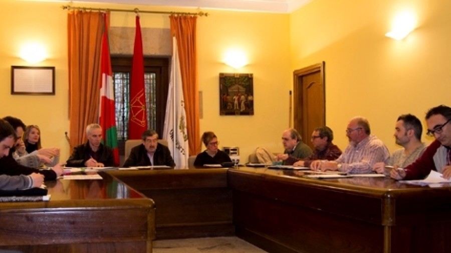 Lezon zabor bilketa sistema aldatzea onartu da