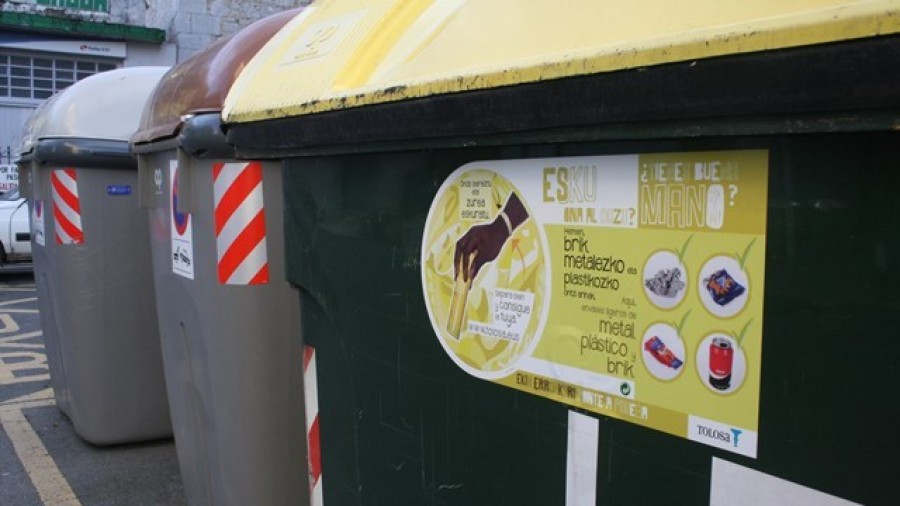 El Departamento de Medio Ambiente inicia una campaña de prevención para mantener los buenos datos de la recogida selectiva de residuos del 2016