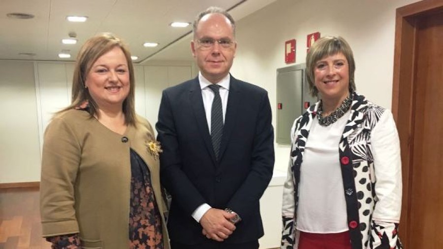 EAJ logra el compromiso de Adif de que estudiará crear un apartado de vías en Legazpi que convertiría el apeadero en estación
