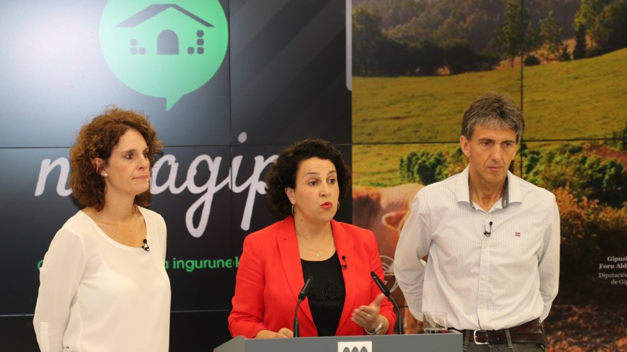 EAJ-PNVk Podemosen “gezurrak eta oinarri gabeko salaketak” deitoratu ditu 