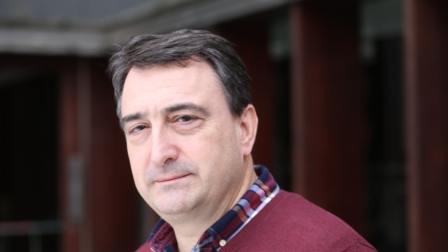 Aitor Estebanen adierazpenak Ciudadanosek hizkuntza koofiziala oposaketetan baldintza gisa ezabatzeko egin duen proposamenaz: “Behar ez den casus belli bat sor liteke” Aitor Estebanen adierazpenak Ciudadanosek hizkuntza koofiziala oposaketetan baldintza gisa ezabatzeko egin duen proposamenaz: “Behar ez den casus belli bat sor liteke”