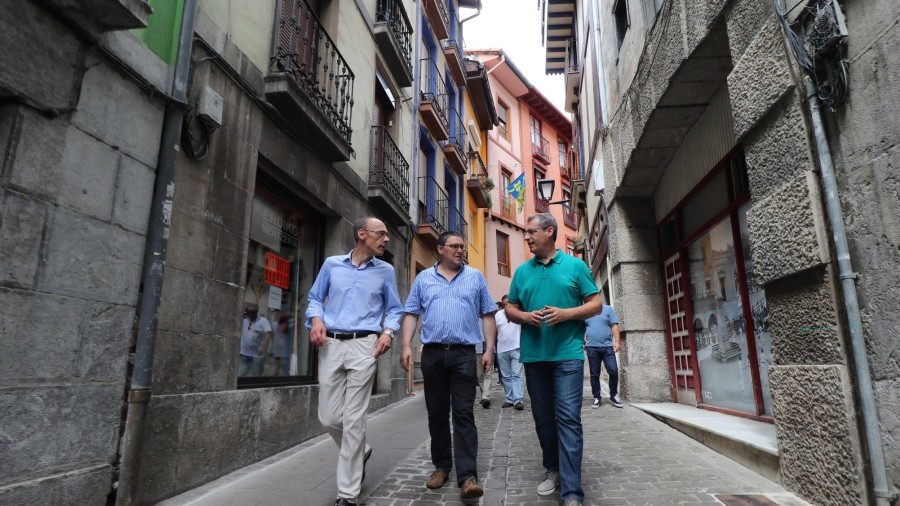 Los valores abertzales y sociales de EAJ-PNV son la herramienta más efectiva contra el populismo