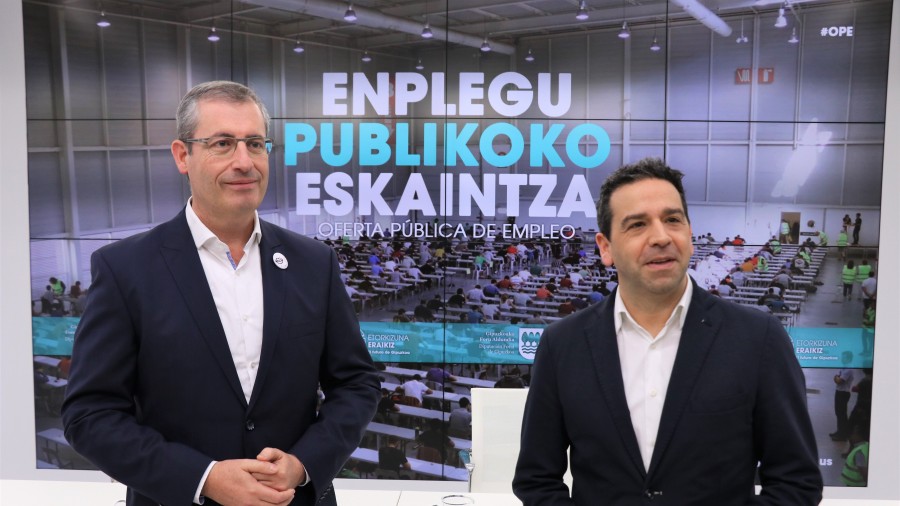La Diputación Foral ofrecerá 338 plazas de empleo público durante los próximos 3 años  
