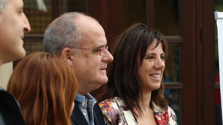 Urola Kostako EAJ Zarauzko Garbigune berriarekin jarraitzearen alde “ekonomia zirkularra bultzatu eta ingurumenaren iraunkortasunari laguntzeko estrategikoa baita” Urola Kostako EAJ Zarauzko Garbigune berriarekin jarraitzearen alde “ekonomia zirkularra bultzatu eta ingurumenaren iraunkortasunari laguntzeko estrategikoa baita”
