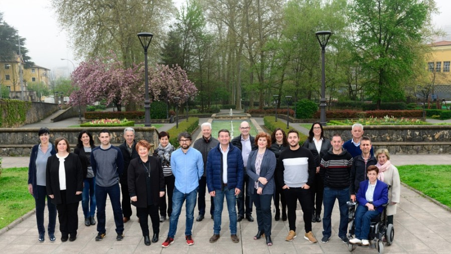 El grupo municipal EAJ-PNV pide al gobierno municipal que aclare si podemos forma parte del gobierno