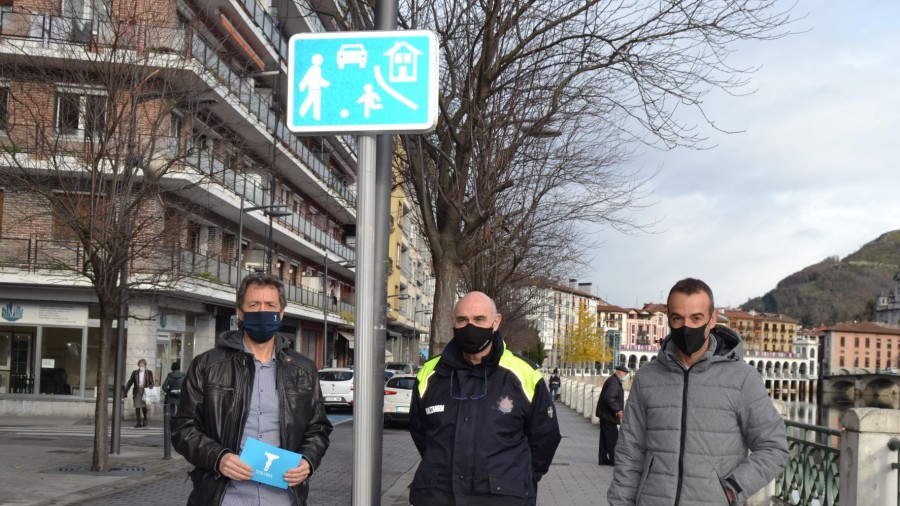 8 gune “Bizitegi-eremu” izendatu ditu udalak oinezkoek espazio horietan lehentasuna izan dezaten