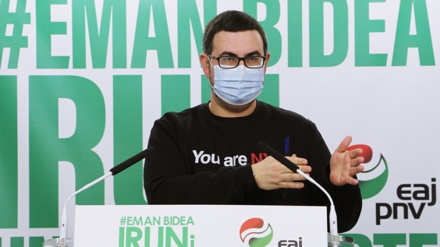 Santano gezurretan ari da EAJ-PNVren beldur delako