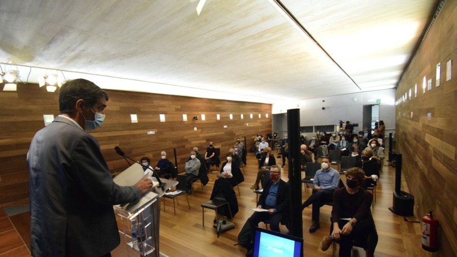 Eneko Goia apuesta por la unión de fuerzas de instituciones y sociedad civil en la construcción de la ciudad del futuro
