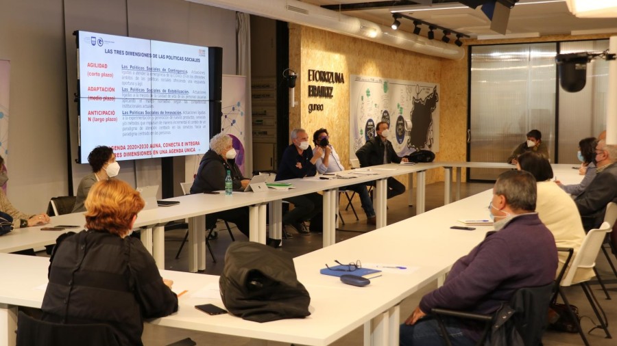 La Diputación inicia la fase de contraste de la Agenda 20>30 con familiares de residencias