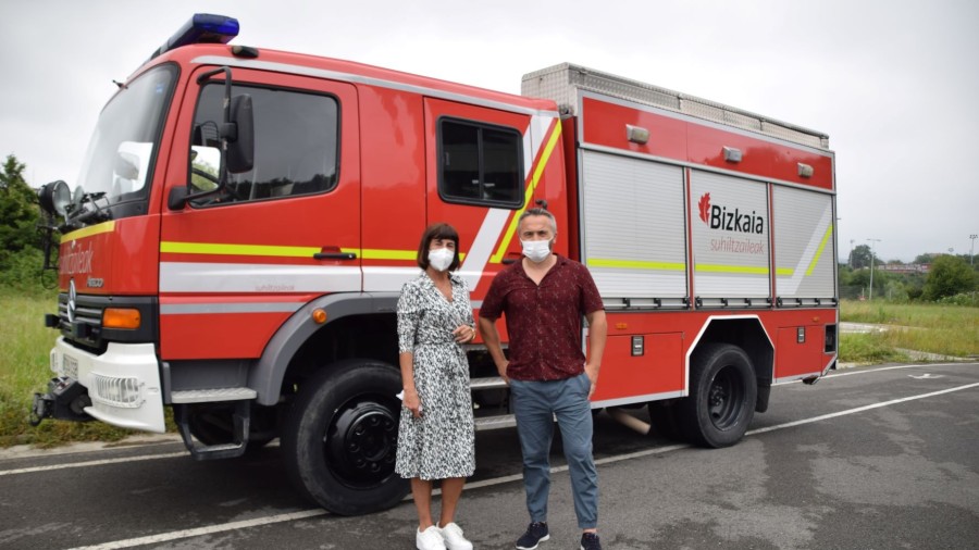 Los Bomberos de Donostia cuentan con un nuevo vehículo Autobomba cedido por la Diputación Foral de Bizkaia Los Bomberos de Donostia cuentan con un nuevo vehículo Autobomba cedido por la Diputación Foral de Bizkaia