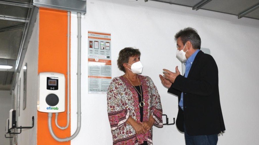 El PMUS 2021-2025 debe procurar que todos los barrios de Irun cuenten con algún Punto de Recarga eléctrica cercano El PMUS 2021-2025 debe procurar que todos los barrios de Irun cuenten con algún Punto de Recarga eléctrica cercano