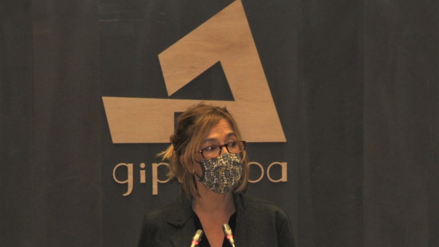 EH Bildu solo sigue su estrategia política: acordar con el Gobierno Vasco y “guardar esencias” en Gipuzkoa EH Bildu solo sigue su estrategia política: acordar con el Gobierno Vasco y “guardar esencias” en Gipuzkoa