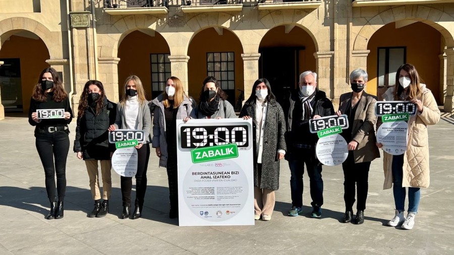 Los comercios de Beasain ponen en marcha en febrero una experiencia piloto de racionalización de horarios Los comercios de Beasain ponen en marcha en febrero una experiencia piloto de racionalización de horarios