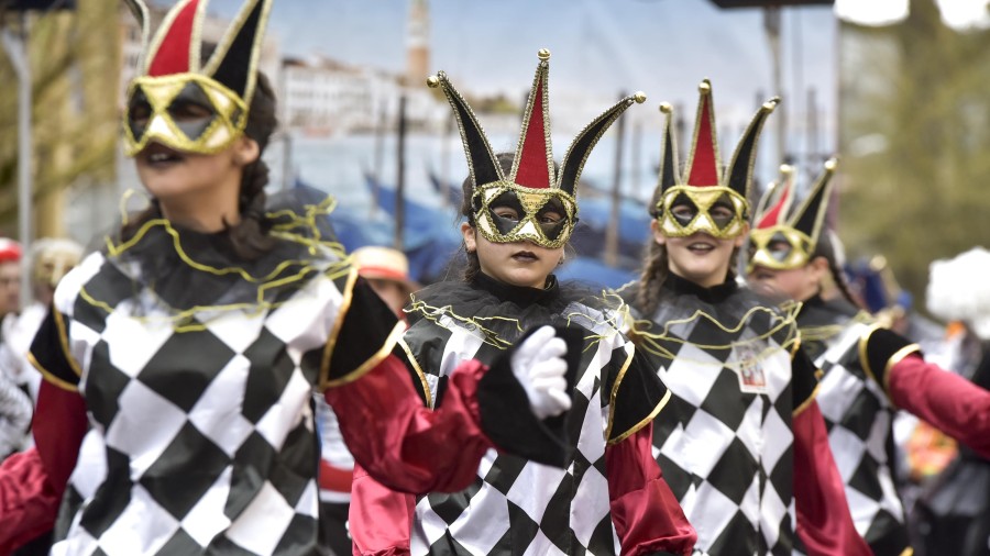 El Ayuntamiento decide celebrar los Carnavales tras las nuevas medidas del LABI El Ayuntamiento decide celebrar los Carnavales tras las nuevas medidas del LABI