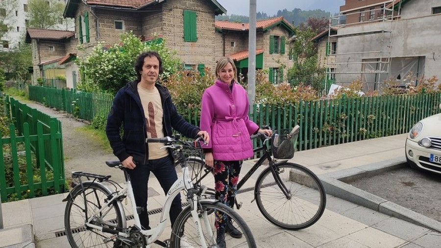 El Ayuntamiento de Arrasate urbanizará el barrio Etxe Txikiak en colaboración con el vecindario