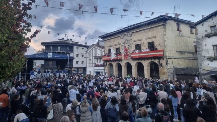 Urnietak errespetua, elkarbizitza eta aniztasuna sustatuko duen konpromisoa merezi du Urnietak errespetua, elkarbizitza eta aniztasuna sustatuko duen konpromisoa merezi du