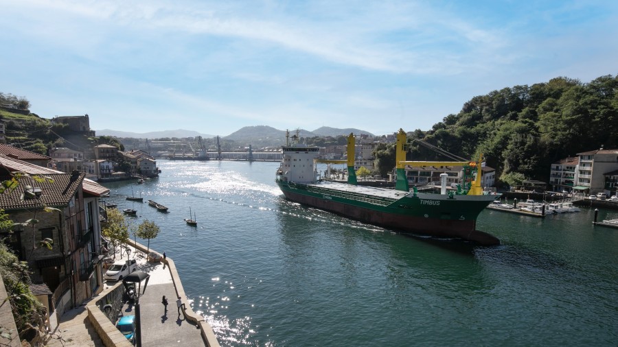 EAJ-PNV Gipuzkoa asegura que la transferencia del Puerto de Pasaia posibilitará una gestión “más cercana, eficaz y comprometida con su competitividad” EAJ-PNV Gipuzkoa asegura que la transferencia del Puerto de Pasaia posibilitará una gestión “más cercana, eficaz y comprometida con su competitividad”