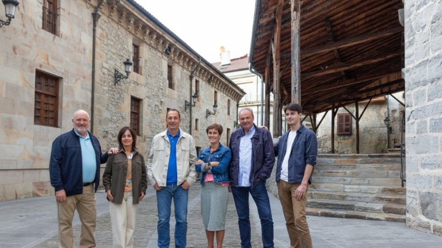 “EH BILDU bi urtez  gobernatu ondoren, Bergara Debagoienaren azken ilaran geratzen ari da eta kutsu autoritarioa hartzen ari da”, ohartarazi du EAJ-PNVk