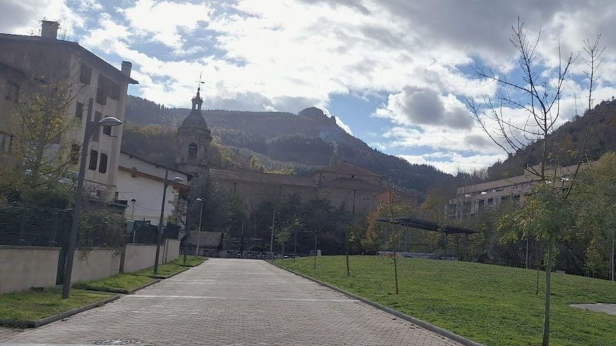 EAJ-PNV propone impulsar un centenar de viviendas públicas en Eskoriatza para facilitar el acceso de los más jóvenes