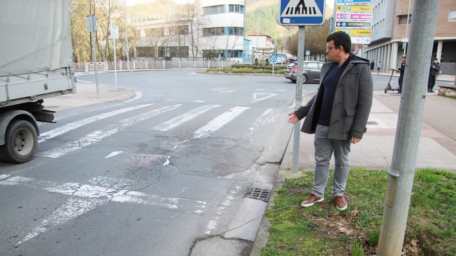 EAJ-PNV Arrasate denuncia la insuficiencia del plan de asfaltado de EH Bildu y exige más inversión en la red viaria para garantizar la segurida