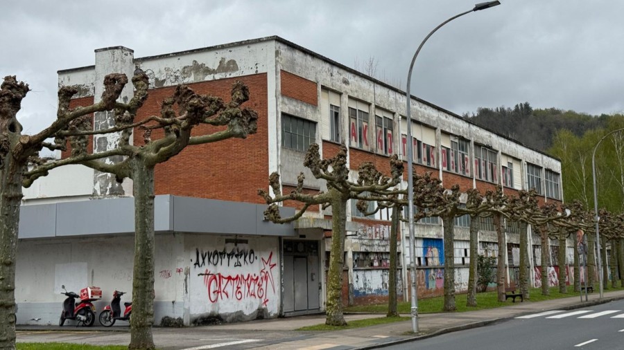 EAJ-PNV pide el desalojo de Lidl y critica que EH Bildu y Azkoitia Bai impidan dar inicio a la vía judicial