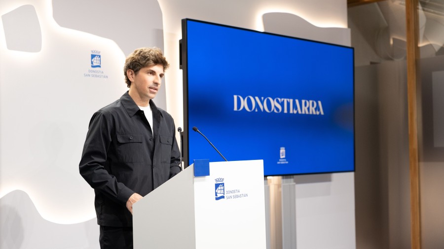 Jon Insaustik lantalde bat aktibatu du Jolastokietako pabiloietan premiazko jarduerak koordinatzeko