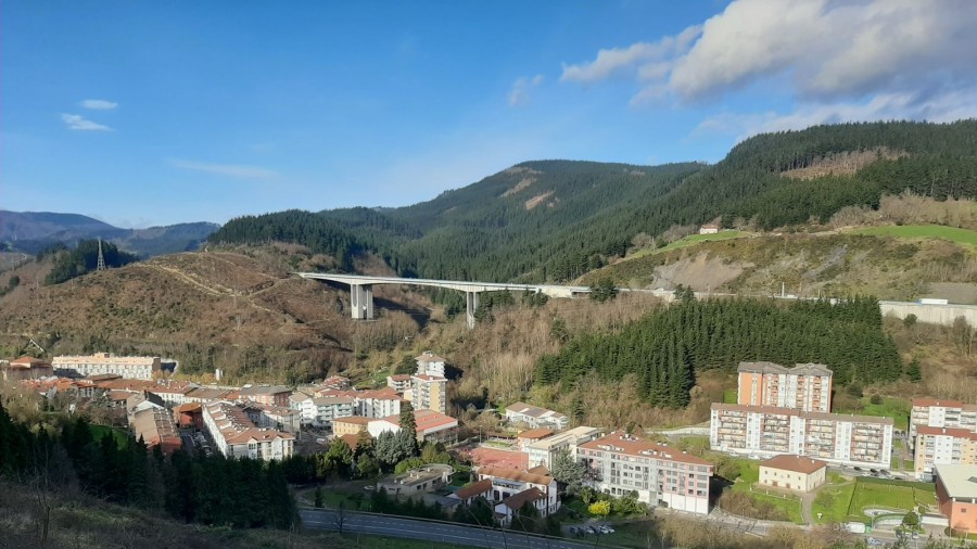EAJ-PNV lamenta el rechazo de EH Bildu a una moción en defensa de la Euskal Polizia