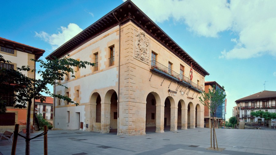 EAJ-PNV denuncia la falta de respuestas del Gobierno municipal de EH Bildu y reclama más transparencia y responsabilidad en la gestión de Oiartzun